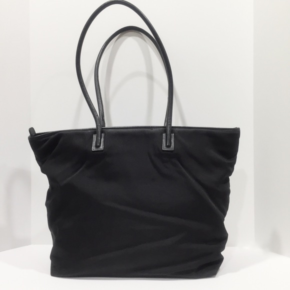 Gucci black nylon and leather large vintage shoulder tote bag - Picture 4 of 12